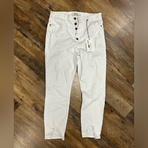 Hidden co. Boutique jeans. NWT Size 31
